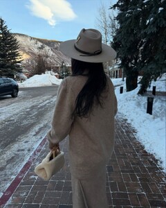 [2024.12.27] kelseymerritt_471844640_8621206704675034_8152011327191939645_n.jpg