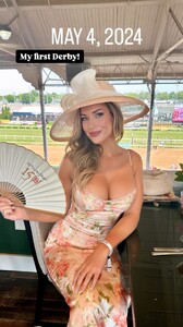 [2024.12.31] _paige.renee_472120121_18474015868041641_8580945681045771981_n.jpg