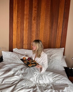 [2024.12.31] hannahg11_471493840_935048405388508_2463446719974951316_n.jpg