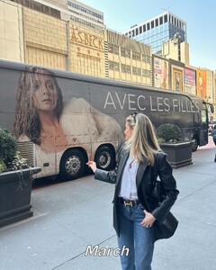 [2024.12.31] hannahg11_472113171_28679808348276881_6830770241729972712_n.jpg