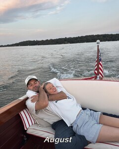 [2024.12.31] hannahg11_472216650_1149045713543282_7997280980988286500_n.jpg