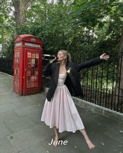 [2024.12.31] hannahg11_472338826_467017376187050_2377152611883744330_n.jpg