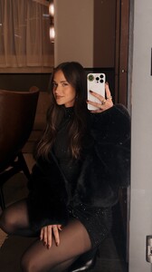 [2024.12.31] helenowen_472138939_1144796047058961_1354736109891434637_n.jpg