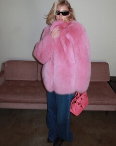 [2025.01.02] hoskelsa_472024261_596246113360355_4714545219744963732_n.jpg