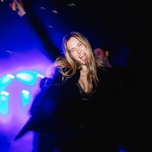 [2025.01.03] barrefaeli_472502563_907143454933818_4265974807833312877_n.jpg