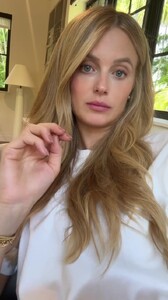 [2025.01.03] katelove_AQMjw.jpg