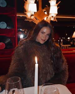 [2025.01.04] helenowen_472828673_621145637029958_4791304324813698896_n.jpg