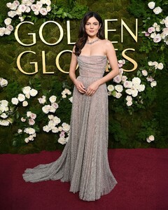 [2025.01.06] dior_471980713_1164845548588413_1101630499770581230_n.jpg