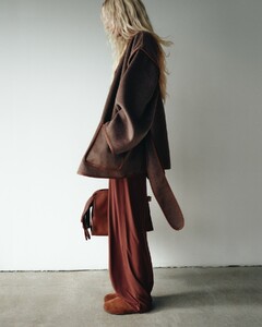 [2025.01.06] helsastudio_473033216_1811073659723823_4252099971674696218_n.jpg