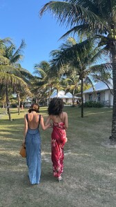 [2025.01.14] msgigiparis-jamealynee_473778567_1149021293269769_4185466540608190724_n.jpg