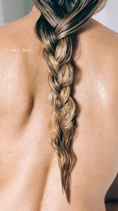 [2025.01.15] livelle_473641740_1753340422182889_1384549353130559343_n.jpg