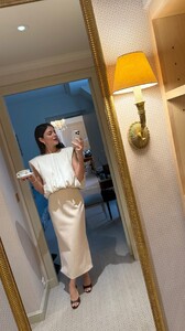 [2025.01.16] monicabarbaro_470948762_1441845126794267_6466508094749806360_n.jpg