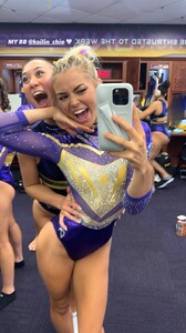 [2025.01.17] livvydunne_473723248_18486747484027168_5021981949533459511_n.jpg