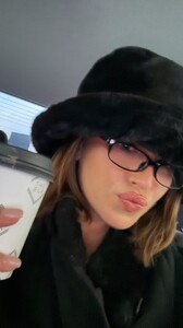 [2025.01.17] msgigiparis_473656669_18477679903007726_2286459145075846129_n.jpg