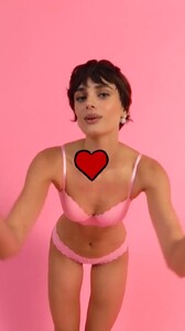 [2025.01.18] victoriassecret_AQNlC40.jpg