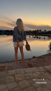 [2025.01.25] terezatomasova_475093637_18483969682002020_650604748477256812_n.jpg