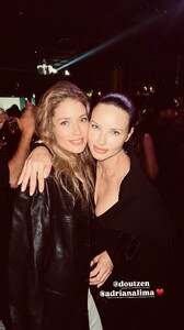 [2025.01.26] doutzen-sunneryjames_475141335_18478019080030902_6512607457190032260_n.jpg