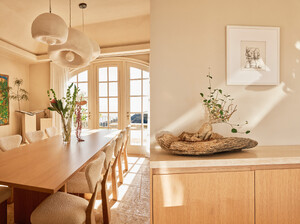 Architectural Digest [2024.06.28] Josephine Skriver - Serene Pacific Palisades Family Oasis 06.jpg