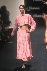ChantalThomass1995SS1.thumb.jpg.393497974116c7c250a7f068008ac644.jpg
