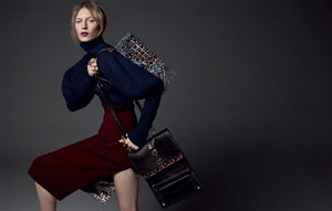 Dior-Fall_Winter_2016_17-Julia_Nobis_by_Steven_Meisel-05.thumb.jpg.145ba605a31b7c7d1f0a4a0f06fa0691.jpg
