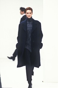 DolceGabbana1994FW14.thumb.jpg.bd5152d57f389a742fb17d8f47a65d92.jpg