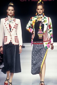 EmanuelUngaro1993SS4.thumb.jpg.95cac5396e8d408c829e3770b81aa1e1.jpg