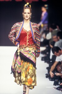 EmanuelUngaro1993SS8.thumb.jpg.79b67e73cb5d0c3e8e652826457cf022.jpg