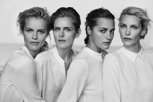 Giorgio_Armani-New_Normal-2016-Campaign-05_Eva_Herzigova-Stella_Tennat-Yasmin_LeBon-Nadja_Auermann-by-Peter_Lindbergh.thumb.jpg.6728da7b5b983a41abd683ee5ecbd273.jpg