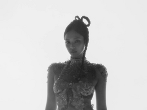 JENNIE - ZEN (RUBY ALBUM MARCH 7) [cXmYNmQ4BuM].webm_snapshot_01.01.295.png