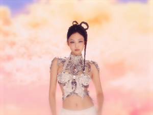 JENNIE - ZEN (RUBY ALBUM MARCH 7) [cXmYNmQ4BuM].webm_snapshot_02.51.270.png
