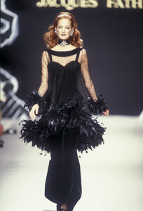 JacquesFath1993FW10.thumb.jpg.e5a48966f5488963c126420416609d89.jpg