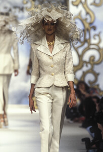 JacquesFath1994SS6.thumb.jpg.d65e80d812a2d80b90d67837af8d1ae4.jpg