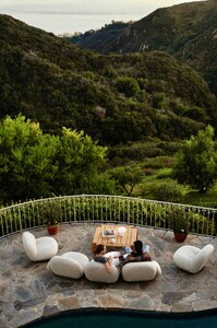 Josephine Skriver - Architectural Digest [2024.06.28] Serene Pacific Palisades Family Oasis 3.jpg