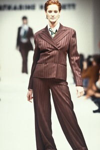 KatherineHamnett1993FW10.thumb.jpg.a4fba84459e89770a9fbb0c6b00af3a7.jpg