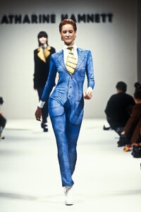 KatherineHamnett1993FW21.thumb.jpg.d1934e0ab8e94ac622e446874a6a3fa0.jpg