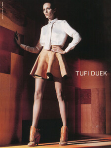 TufiDuek-2011-AR-3.jpg