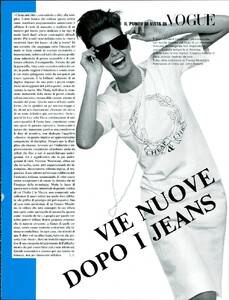 Vogue Italia February 1984 (2) 303.jpg