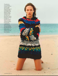 VogueUK2012-05-197.thumb.png.6567dce438300be30deffa33cc978e40.png