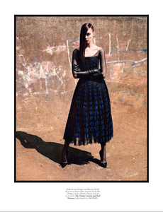 Vogue_Paris_Septembre_2012-358.thumb.png.7d6620233ddea3579dc0821ecc4d9886.png