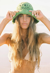 beatrizhunterholderwebres27 copy240507114307490.jpg