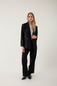 blazer-stevio-negro(1).thumb.jpg.a25c892cf69395c1069d591c784551a4.jpg