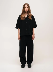 boxy-shirt-black-413640.jpg