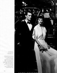 fashion_scans_remastered-various_models-elle_usa-march_2012-scanned_by_vampirehorde-hq-3.thumb.jpg.f6d6bc84f02dce08e89faca3653eefd3.jpg