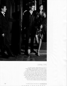 fashion_scans_remastered-various_models-elle_usa-march_2012-scanned_by_vampirehorde-hq-9.thumb.jpg.347aa81f0fc9b9af90d00cf737a9d856.jpg