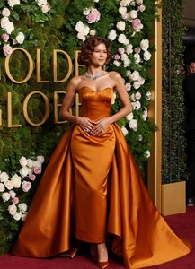 goldenzendgayy (2).jpg