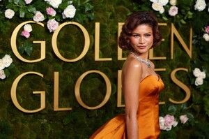 goldenzendgayy (6).jpg