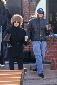 hailey-bieber-and-kendall-jenner-enjoy-coffee-before-ski-fitting-01.15.2025-13.jpg