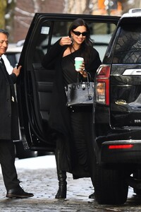 irina-shayk-s-birthday-glamour-hermes-birkin-ruched-lbd-and-that-mysterious-rose-bouquet-1.jpg