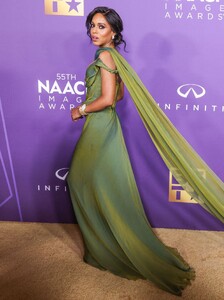 kerry-washington-at-naacp-awards-in-los-angeles-03-16-2024-2.jpg