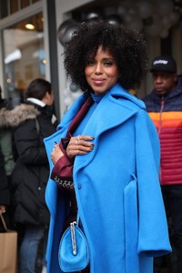 kerry-washington-out-in-park-city-01-20-2024-1.thumb.jpg.1219fcf5e28bec63ec3163b2a8071f67.jpg